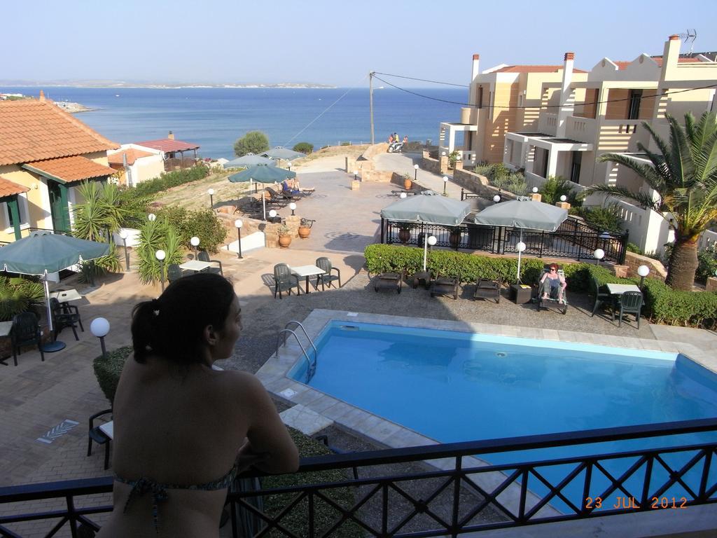 Sun Village Hotel Apartments Megás Limniónas Dış mekan fotoğraf