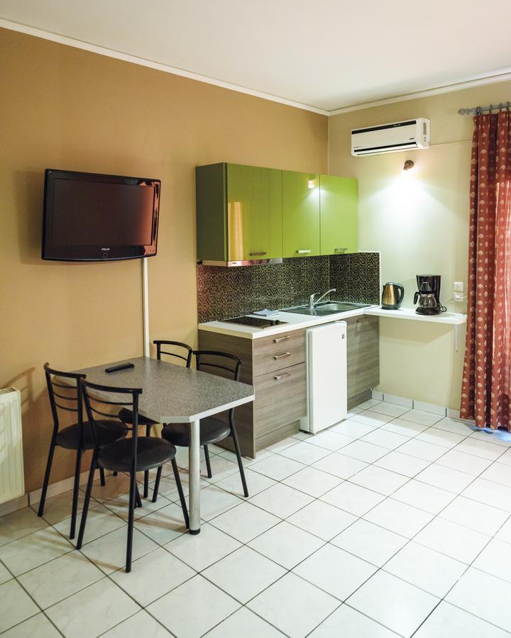 Sun Village Hotel Apartments Megás Limniónas Dış mekan fotoğraf