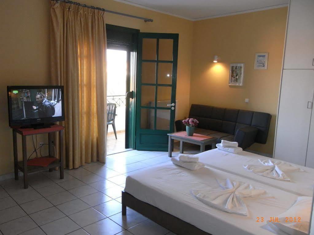 Sun Village Hotel Apartments Megás Limniónas Dış mekan fotoğraf
