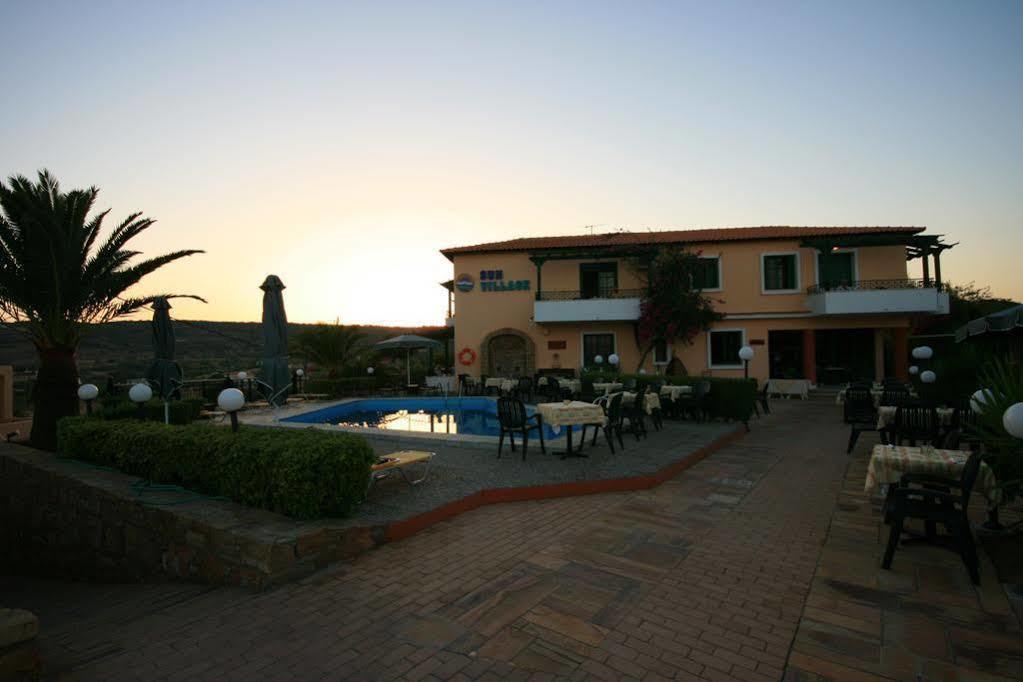 Sun Village Hotel Apartments Megás Limniónas Dış mekan fotoğraf