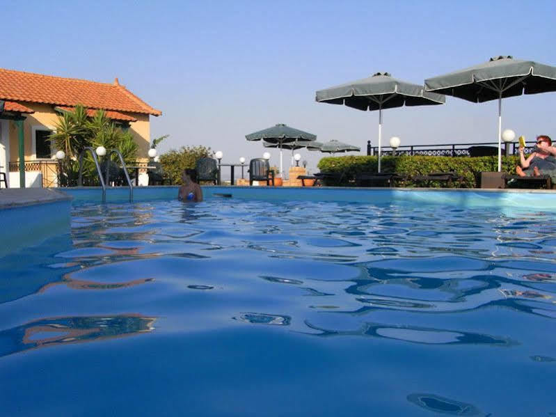 Sun Village Hotel Apartments Megás Limniónas Dış mekan fotoğraf