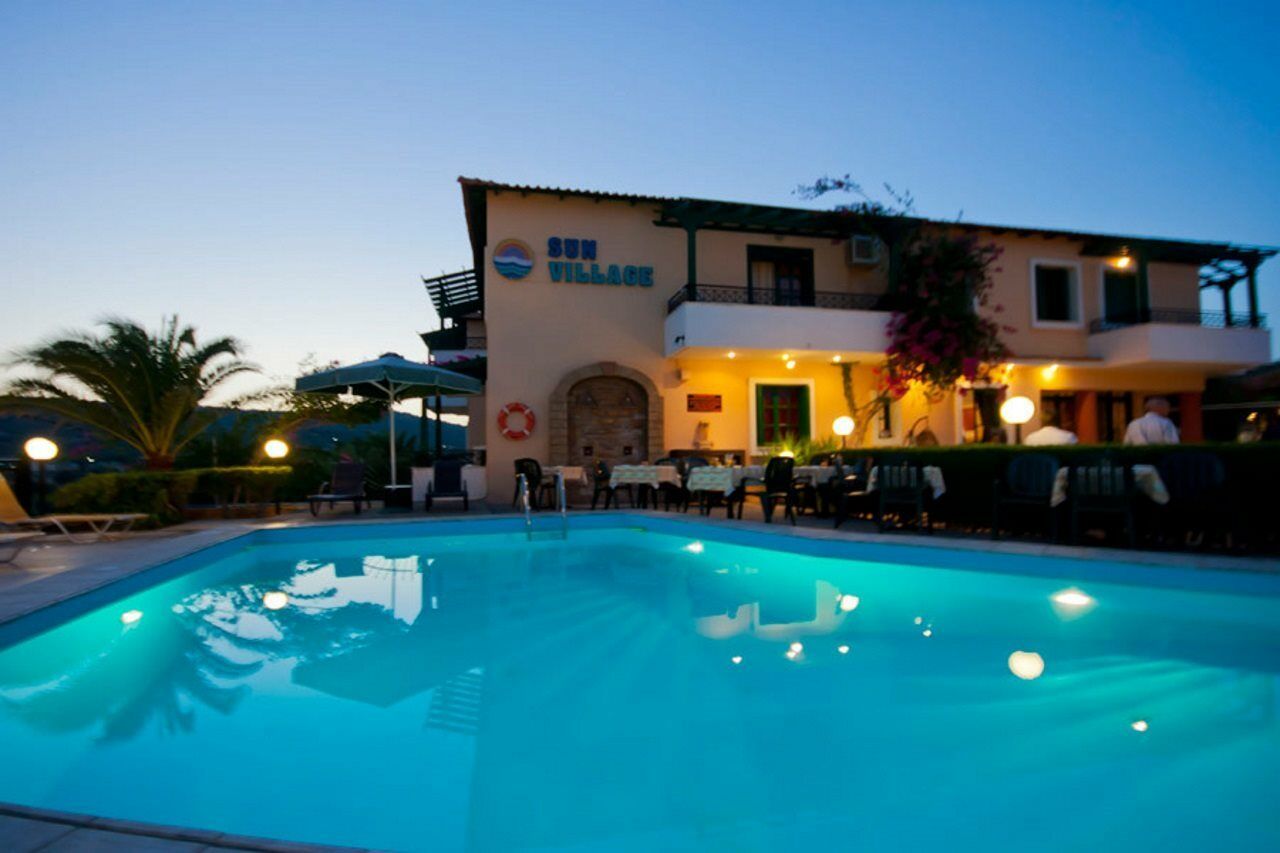 Sun Village Hotel Apartments Megás Limniónas Dış mekan fotoğraf