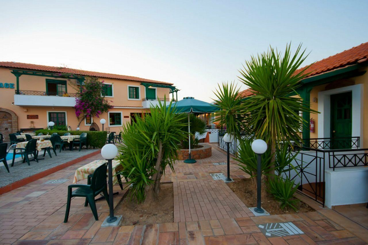 Sun Village Hotel Apartments Megás Limniónas Dış mekan fotoğraf