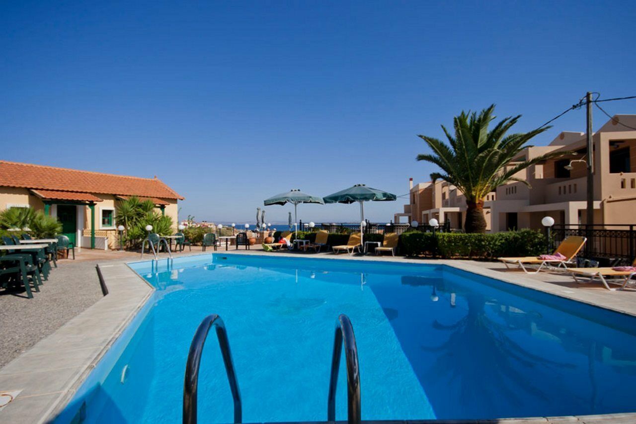 Sun Village Hotel Apartments Megás Limniónas Dış mekan fotoğraf