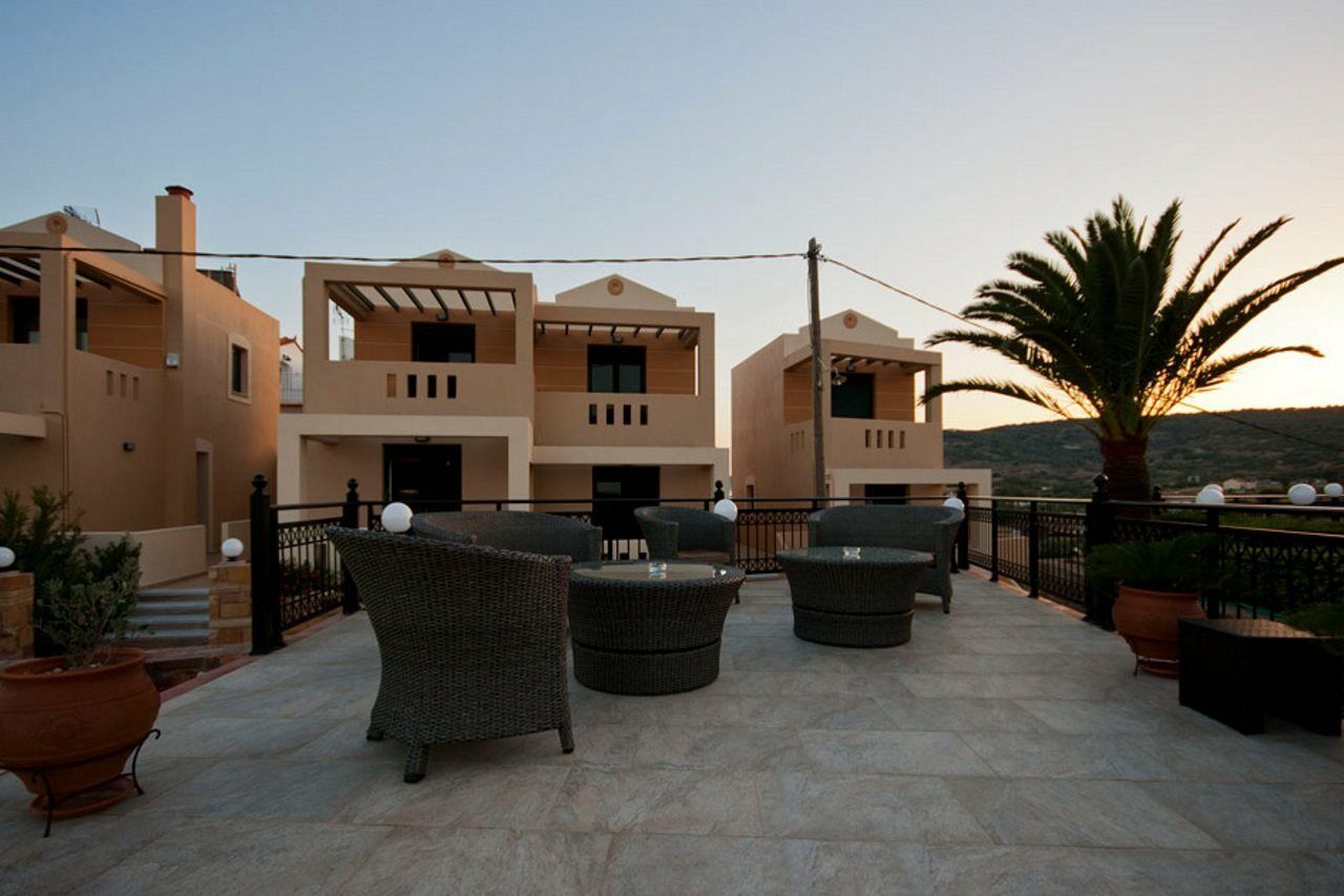 Sun Village Hotel Apartments Megás Limniónas Dış mekan fotoğraf