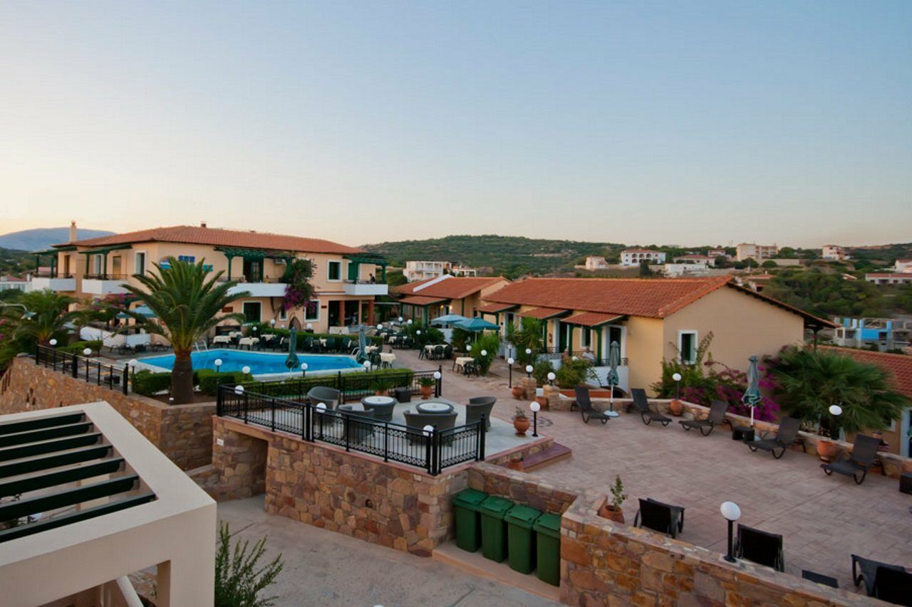 Sun Village Hotel Apartments Megás Limniónas Dış mekan fotoğraf