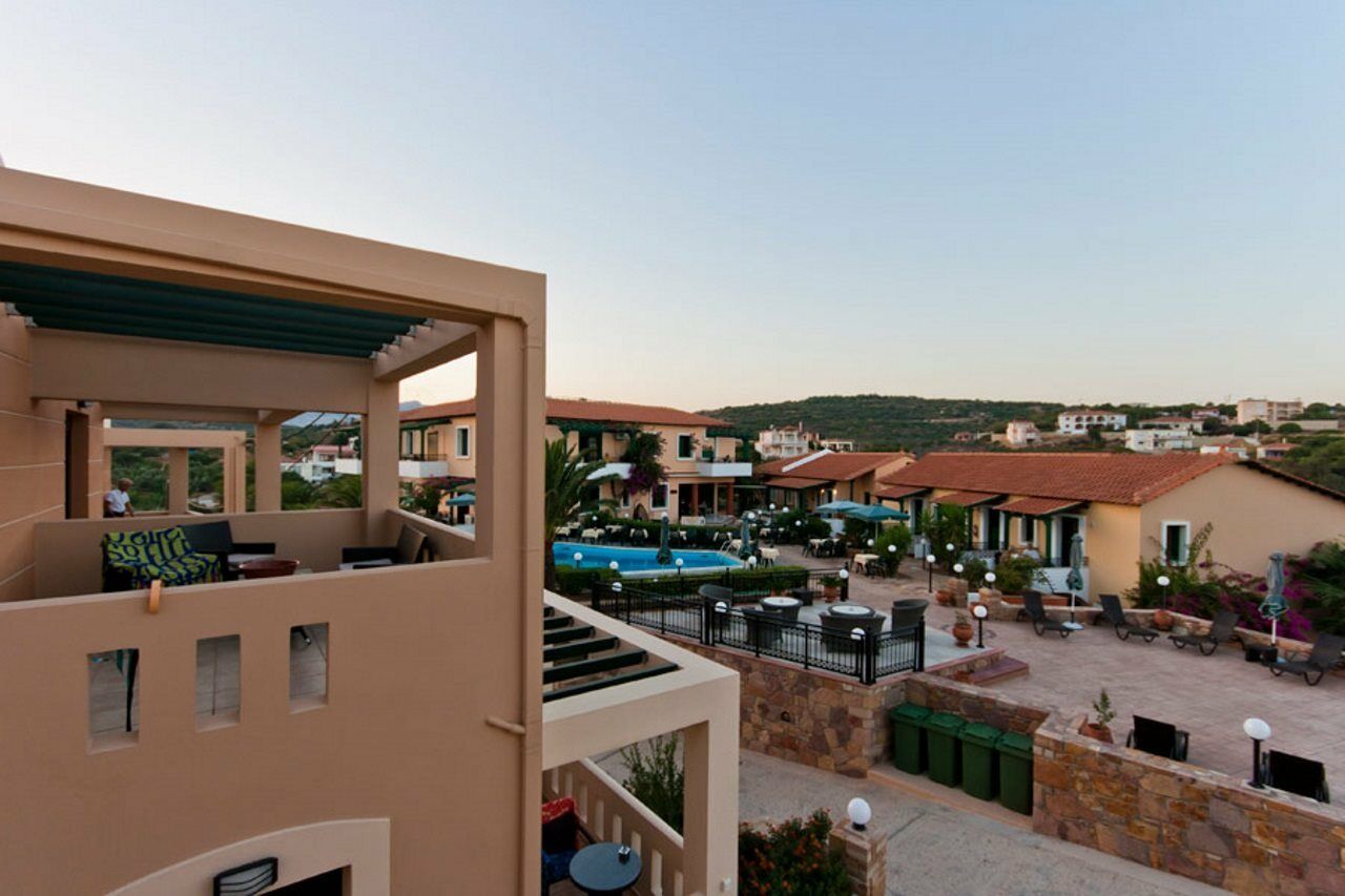Sun Village Hotel Apartments Megás Limniónas Dış mekan fotoğraf